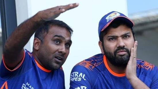 মুম্বইকে জিতিয়েছেন কোচ রোহিত!