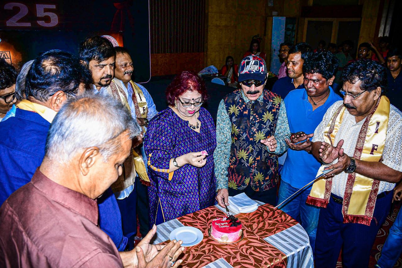 বুধবার শুরু প্রিমিয়ার লিগ