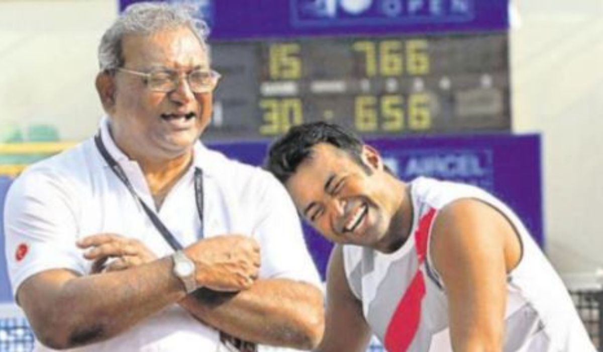 প্রয়াত প্রাক্তন হকি অলিম্পিয়ান ভেস পেজ, পিতৃহারা লিয়েন্ডার